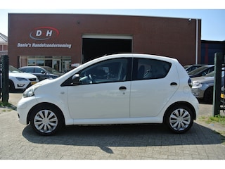 Toyota Aygo 1.0-12V Cool airco inruil mogelijk nap