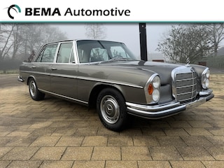Mercedes-Benz 300-Serie 300SEL 6.3-V8