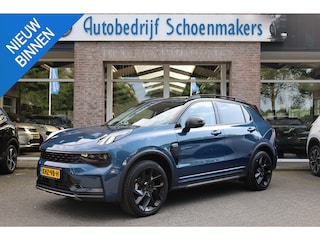 Lynk & Co 01 1.5 261PK! BLACKLINE! + 6.6Kwh LADEN! 360-CAMERA STOELVERW. PANO/SCHUIF MEMORY INFINITY DAB NAVI CARPLAY ELEK.ACHTERKLEP 20"LMV