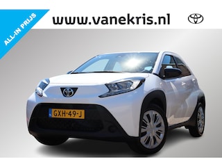 Toyota Aygo 1.0 VVT-i Play, Lage Km, Apple Carplay/Android Auto, Airco, Camera!