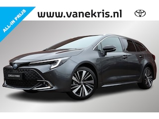 Toyota Corolla Hybrid 140 Dynamic Nieuw en uit voorraad leverbaar met € 3.000,- voordeel ,Parkeersensoren Voor & Achter, Adaptief Cruise & Climate Control, Apple Carplay / Android Auto,  Nieuw en direct beschikbaar!