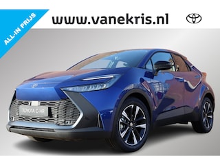 Toyota C-HR 1.8 Hybrid 140 Dynamic Nieuw en direct leverbaar met € 3.500, - voordeel Dodehoekdetectie, Parkeersensoren Voor & Achter, Adaptief Cruise & Climate Control, Apple Carplay / Android Auto, Nieuw