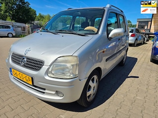 Opel Agila 1.2-16V Elegance