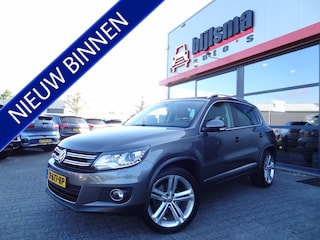 Volkswagen Tiguan 2.0 TSI | 4Motion | PANODAK | TREKHAAK | CAMERA | CRUISE |
