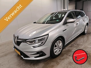 Renault Mégane Estate 1.3 TCe 140 Equilibre | 1700kg trekgewicht |