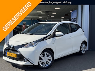 Toyota Aygo 1.0 VVT-i x-wave Automaat! | Vouwdak | Airco | Parkeercamera | Lichtmetalen velgen