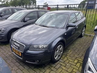 Audi A3 Sportback 2.0 FSI Ambition Let op! Handel of Export!