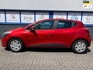 Renault Clio 0.9 TCe Expression 11-2014 NWE.APK 4995EU