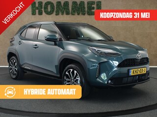 Toyota Yaris Cross 1.5 Hybrid 130 Dynamic - NIEUW DIRECT UIT VOORRAAD LEVERBAAR - PARKEERSENSOREN VOOR/ ACHTER - CAMERA - DODEHOEK DETECTIE - KEYLESS ENTRY/ START - NAVIGATIE - MIDDENARMSTEUN VOOR - VOORSTOELEN VERWARMD - 17 INCH LICHT METALEN VGELGEN - VOORRUIT EN STUURVERWARMING