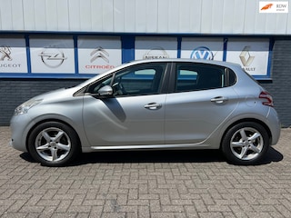 Peugeot 208 1.4 VTi Active 2014 89000KM 4995EU