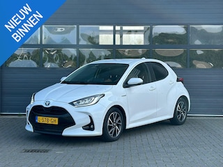 Toyota Yaris 1.5 HYBRID STYLE I AUTOMAAT I APPLE CARPLAY I P-CAMERA I ADAPTIVE CRUISE CONTROL