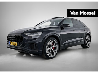 Audi Q8 60 TFSI e quattro Competition 462 PK | S-line | Automaat | Camera | Panoramadak | Bang & Olufsen Premium 3D | Cruise Control | Stoelverwarming | Virtual Cockpit | HD LED Matrix | Lichtmetalen velgen | Privacy glass |