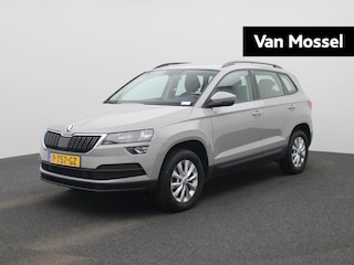 Skoda Karoq 1.5 TSI ACT Business Edition | Automaat | Apple Carplay / Android Auto | Parkeersensoren | Trekhaak |