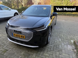 Audi Q4 40 Advanced edition 77 kWh VERWACHT !! | AUTOMAAT | LEDER | VIRTUEEL | MATRIX LED | CLIMA | ADAPTIEVE CRUISE | 19 INCH | NAVIGATIE | SPORTSTOELEN | CAMERA | PDC | STOELVERWARMING | 12 MAANDEN BOVAG GARANTIE |