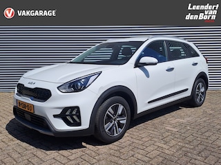 Kia Niro 1.6 GDi DynamicLine | Automaat | Trekhaak | Apple Carplay/Android Auto | Cruise control adaptief | Navi | Camera | Hybride | airco automatisch