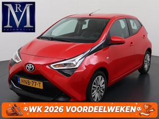 Toyota Aygo 1.0 VVT-i x-play AUTOMAAT | APPLE CARPLAY / ANDROID AUTO | CAMERA | AIRCO | ONDERHOUD UITGEVOERD | DIRECT LEVERBAAR |