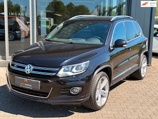 Volkswagen Tiguan 1.4 TSI R-Line Comfort / CarPlay / LED / Navi