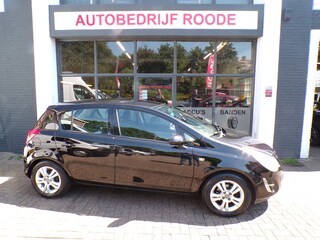 Opel Corsa 1.2-16V Cosmo AIRCO,LMV,APK !!!