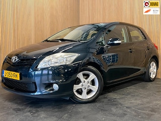 Toyota Auris 1.3|99 PK|5-DEURS|AIRCONDITIONING|ELEKTRISCHE RAMEN+SPIEGELS|RADIO CD/AUX|LMV|MF-STUURWIEL|NETTE AUTO|MISTLAMPEN|