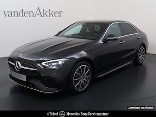 Mercedes-Benz C-klasse 300e AMG // Trekhaak // Memory // 360 Camera // Keyless // Digital Light // Privacy Glass // Carplay