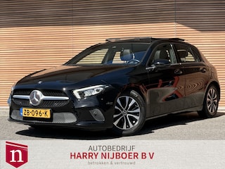 Mercedes-Benz A-klasse 180 Business Solution Panodak / Navi / Clima / Telefoon / Half Leer / Stoelverwarming