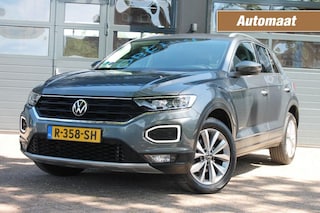 Volkswagen T-Roc 1.5 TSI Style Business  Automaat / Afneembare trekhaak / stoel verwarming
