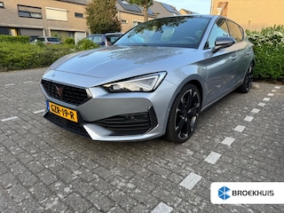 Cupra Leon 1.4 e-Hybrid 245PK PHEV DSG-6 VZ Adrenaline | Achteruitrijcamera | Apple Carplay/Android Auto|telefoonintegratie premium | Cruise control adaptief