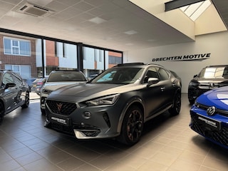 Cupra Formentor 1.4 e-Hybrid VZ Black Edition / Pano / Camera /
