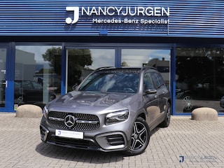 Mercedes-Benz GLB 200 AMG | 7 P. | Adapt. Cruise Control | El. Pano | MBUX | Memory Pakket | Winter Pakket | Ambiente | Elektr. Klep | Spiegel Pakket | Inparkeer Pakket |