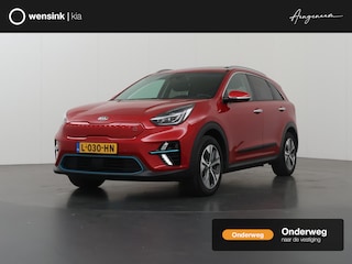 Kia Niro e-Niro ExecutiveLine 64 kWh | Panoramadak | Stoel/Stuurwielverwarming | JBL | Adaptieve Cruise Control | Keyless Go | LED Koplampen |