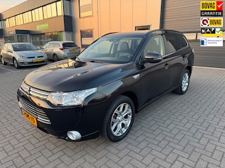 Mitsubishi Outlander 2.0 PHEV instyle