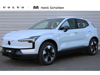 Volvo EX30 P3 Plus Europa 51 kWh 150PK | Elektrisch Verstelbare Voorstoelen | Harman/Kardon Premium Audio | Elektrische Achterklep | Keyless | Stoelverwarming | Stoelverwarming | Adaptieve Cruise Control | Pilot Assist | DAB | 18 Inch Lichtmetalen Velgen | Parkeersensoren Voor & Achter | Achteruitrijcamera | Automatisch Dimmende Binnen- en Buitenspiegels | Google Maps |