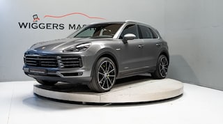 Porsche Cayenne 3.0 E-HYBRID, Luchtvering, Bose, 360 Camera, Head-up, 22 Inch, Trekhaak, Matrix