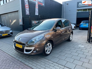 Renault Scénic 2.0 Dynamique Automaat Airco Navi PDC NAP APK