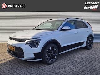 Kia Niro ExecutiveLine 64.8 kWh | Automaat | 100% Elektrisch | Zonnedak | Leer | Navi | Camera | Harman Kardon | Cruise control adaptief  | Stoel en stuur verwarming en verkoeling