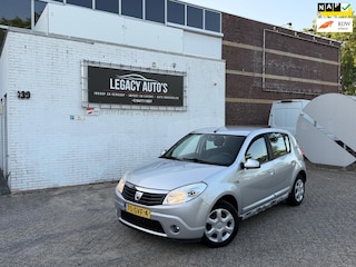 Dacia Sandero 1.6 Lauréate - AIRCO - ELEK RAMEN - RIJDT & SCHAKELT GOED!