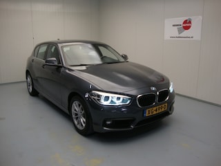 BMW 118i Corporate Lease Executive /afneembare trekhaak