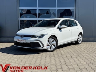 Volkswagen Golf 1.4 eHybrid GTE 245PK | Digital Cockpit | Sportstoelen | LED | Stoelverwarming | Camera | CarPlay | Adaptive Cruise | Navigatie | Climate
