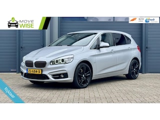 BMW 2-serie Tourer 220i 192pk Luxury | AUTOMAAT | Compleet ! | 133.000 KM | Hoge Zit | Camera |