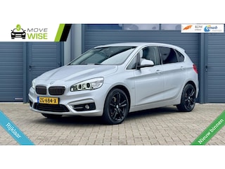BMW 2-serie Tourer 220i 192pk Luxury | AUTOMAAT | Compleet ! | 133.000 KM | Hoge Zit | Camera |