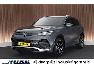 Volkswagen Tiguan 1.5 eTSI 150pk R-Line Business Trekhaak 360Camera harman/kardon Head-Up Virtual Cockpit Navigatie