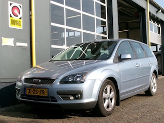 Ford Focus Wagon 1.6-16V Futura Automaat