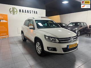 Volkswagen Tiguan 1.4 TSI Sport&Style R-line Edition Life Navigatie!