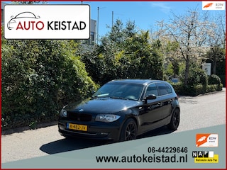 BMW 116i 5-DEURS 6-BAK AIRCO/CARPLAY! NETTE STAAT!