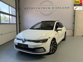 Volkswagen Golf 2.0 TDI Style Automaat, Panoramadak, Trekhaak