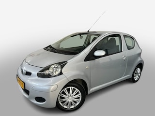 Toyota Aygo 1.0-12V ACCESS, APK 03-2027, nieuwe banden, lage maanlasten