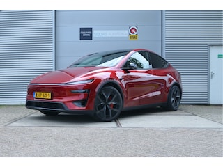 Tesla Model Y Performance AWD 83 kWh Juniper, Zwarte hemel, trekhaak