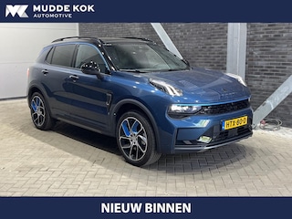 Lynk & Co 01 1.5 | Panoramadak | 360° Camera | Trekhaak | Dodehoekdetectie | Leder | 20 Inch