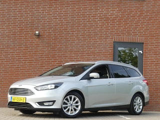 Ford Focus Wagon 1.0 Titanium / Trekhaak / Dealer onderhouden