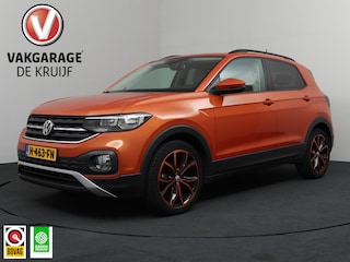 Volkswagen T-Cross 1.0 TSI Style | ACC | Achteruitrijcamera | Trekhaak | Navigatie!